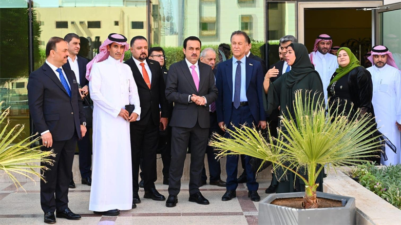 صورة تجمع وفد محافظة أربيل مع مسؤولين في الصندوق السعودي للتنمية (عن صفحة أوميد خوشناو)